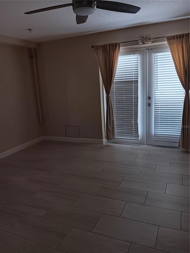 200 Brightwater Dr unit 1, Clearwater Beach, FL 33767 - photo 3