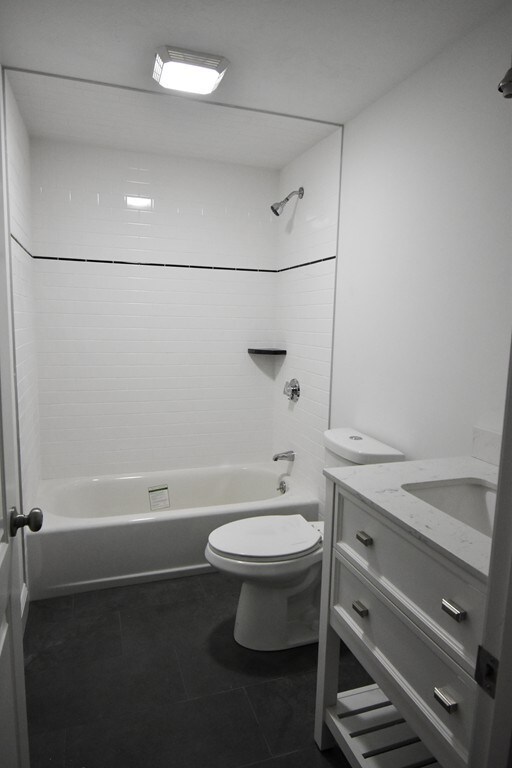 1 Windsor Dr, Wareham, MA 02571 - photo 5