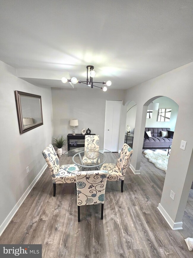 2302 Sun Valley Cir unit 1CD, Silver Spring, MD 20906 - photo 7