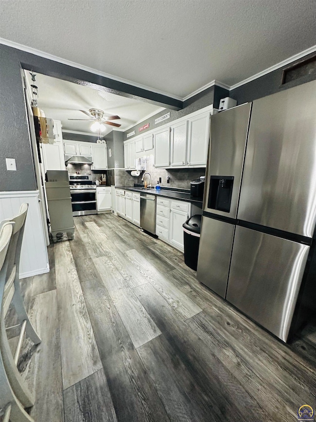 813 SW Webster Ave, Topeka, KS 66606 - photo 7