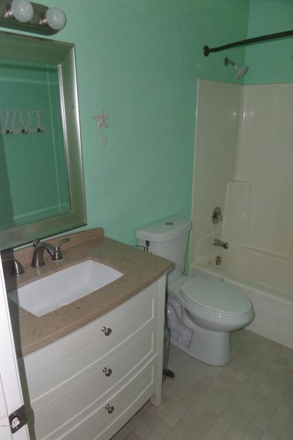 hallbath