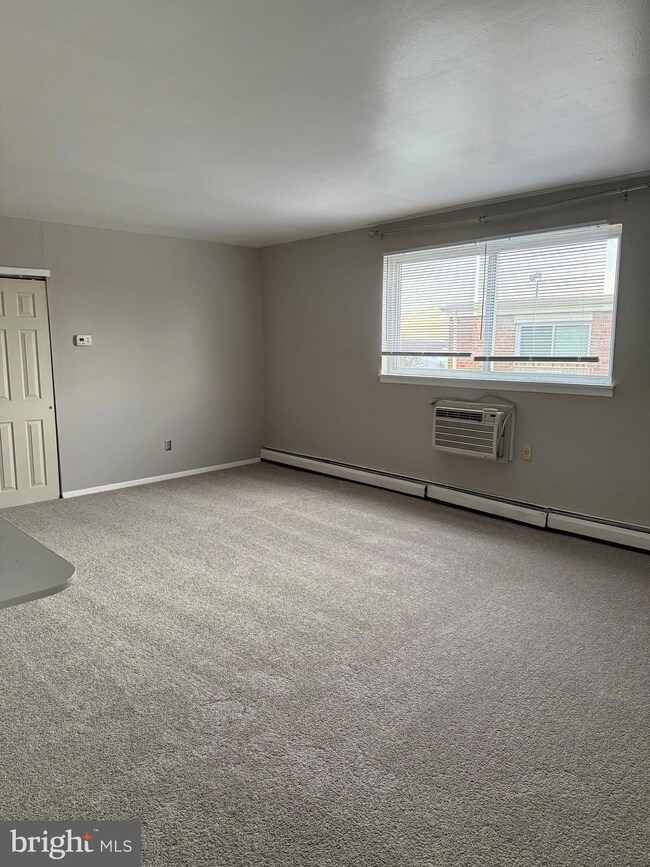 8125 W Chester Pike unit C7, Upper Darby, PA 19082 - photo 4