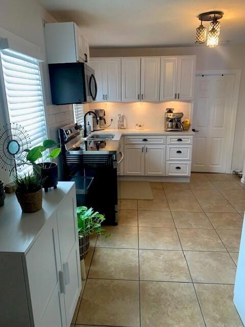 723 Pine St, Central Falls, RI 02863 - photo 6