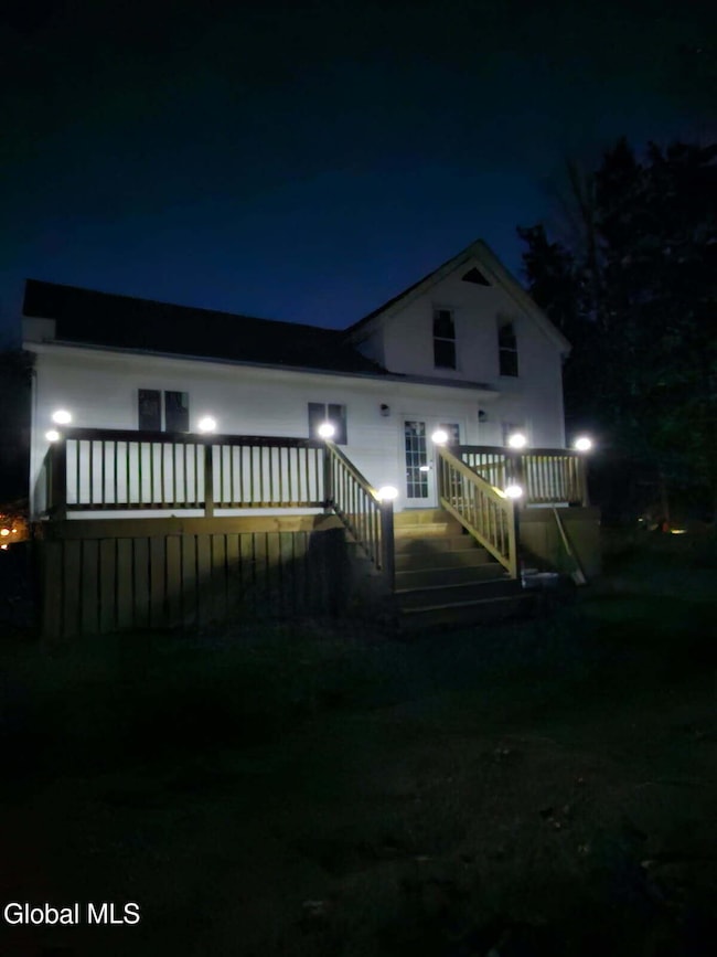 53 Cummings St, Hoosick Falls, NY 12090 - photo 5