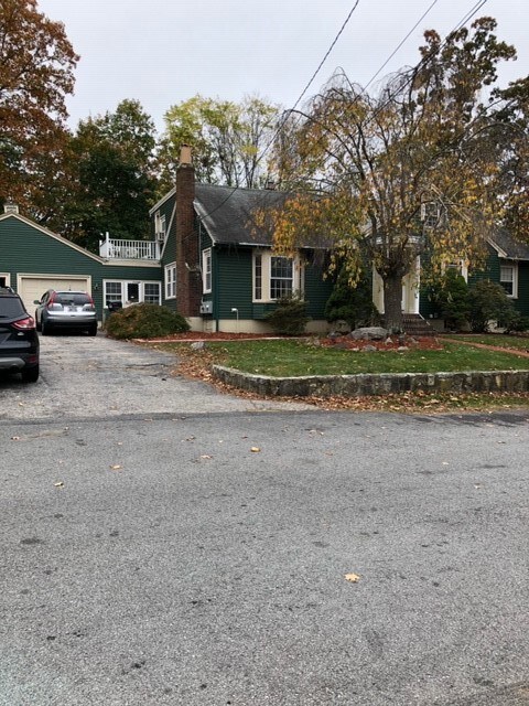 5 Bishop St, West Warwick, RI 02893 - photo 2