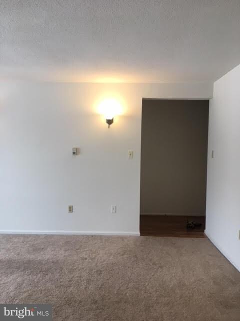 1020 Brinker Dr unit 201, Hagerstown, MD 21740 - photo 4