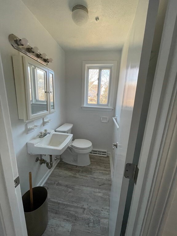 70 Cox St unit 1, Hudson, MA 01749 - photo 2