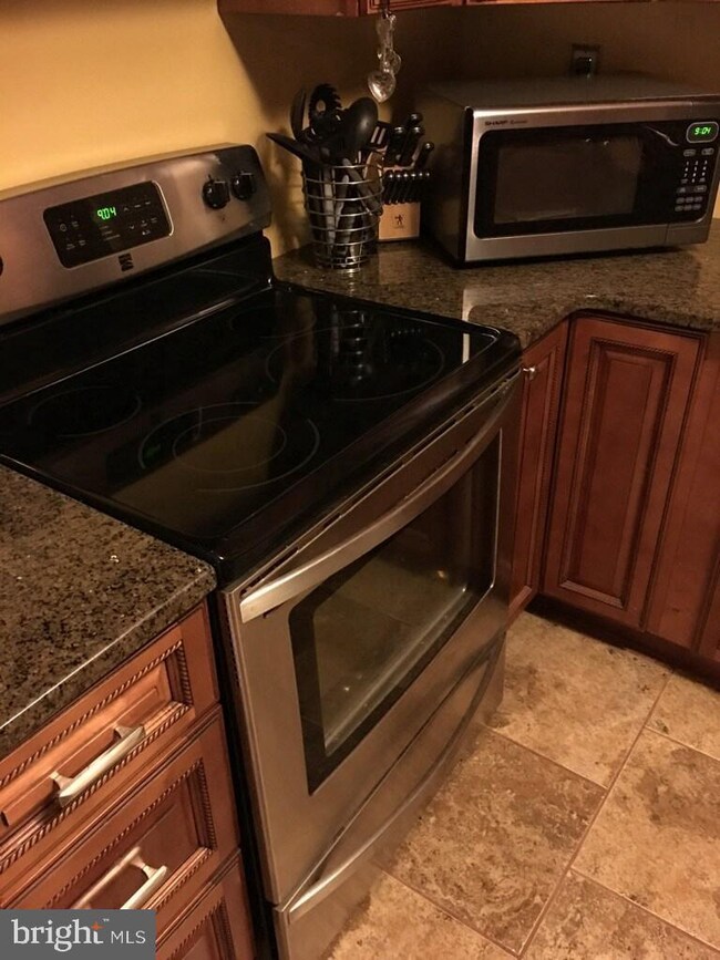 211 Charing Way, Mount Laurel, NJ 08054 - photo 6