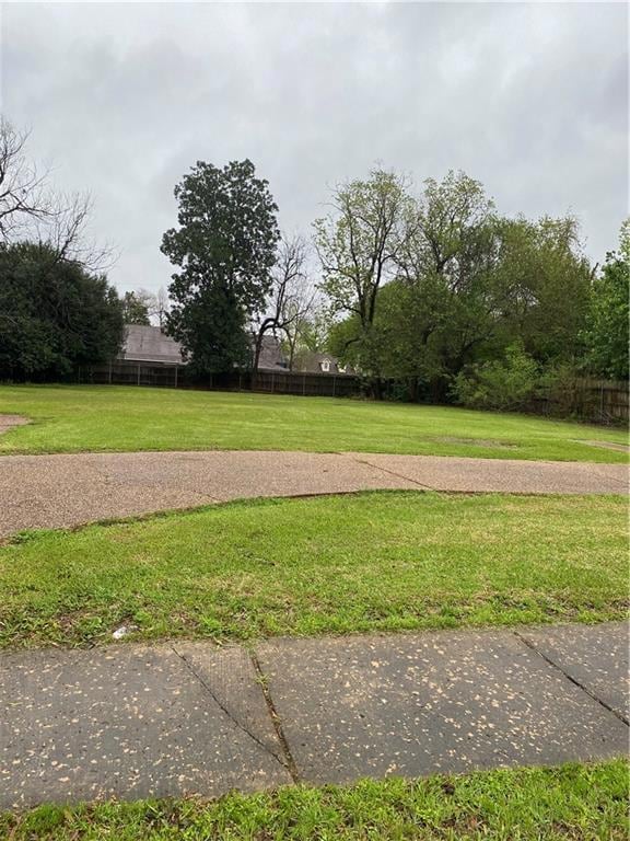 215 Heyman Ln, Alexandria, LA 71303 - photo 2