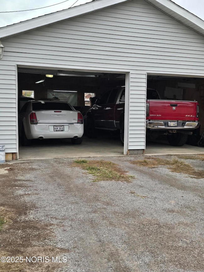 204 S Broadway St, Columbus Grove, OH 45830 - photo 7