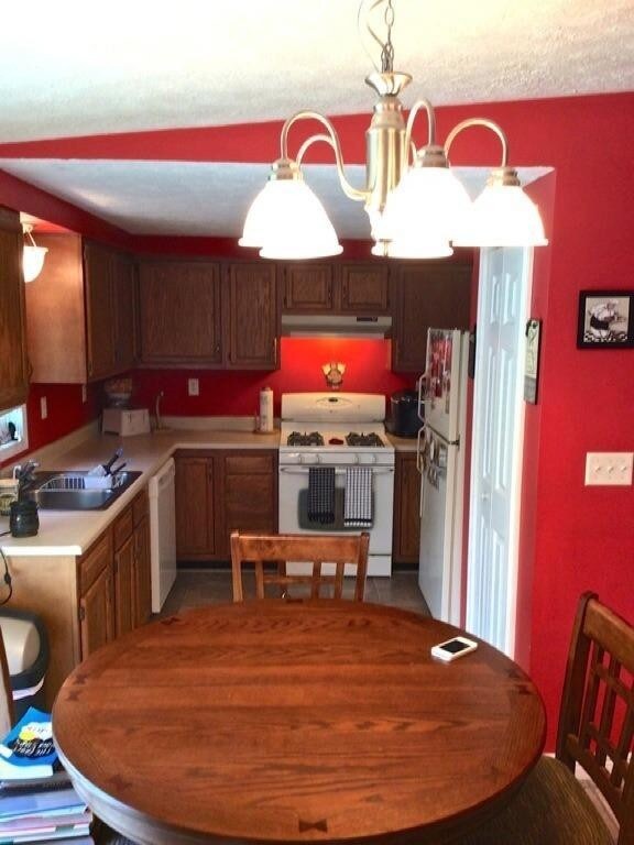 4115 W Erin Dr, La Porte, IN 46350 - photo 5