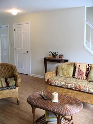 569 Carriage Shop Rd unit C, East Falmouth, MA 02536 - photo 2