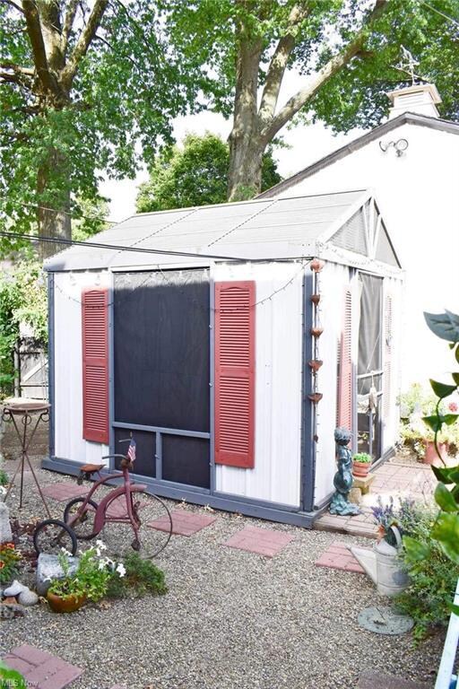 324 N 13th St, Coshocton, OH 43812 - photo 5