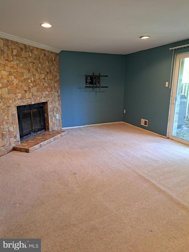 10715 Cordage Walk, Columbia, MD 21044 - photo 6