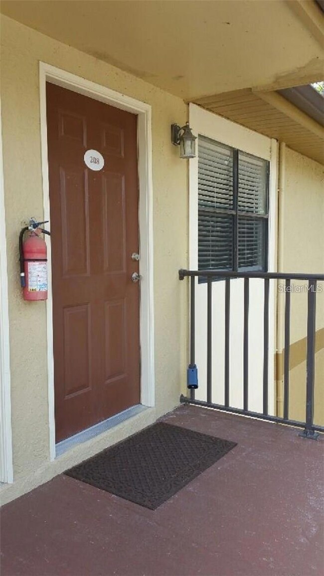10196 Sailwinds Blvd S unit 208, Largo, FL 33773 - photo 2