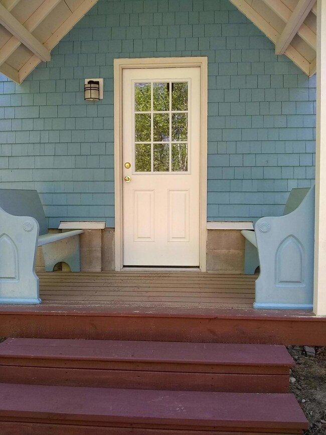 Entry with deck