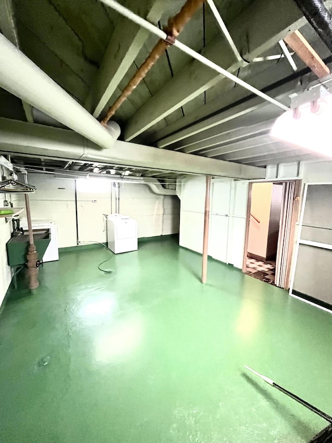 1531 Bryn Mawr Ave, Mount Pleasant, WI 53403 - photo 7