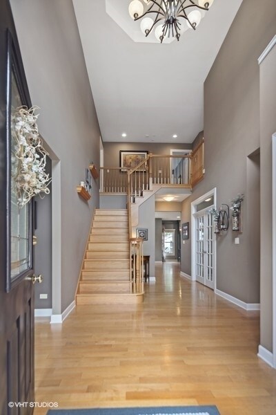 334 N Highland Ave, Elmhurst, IL 60126 - photo 2