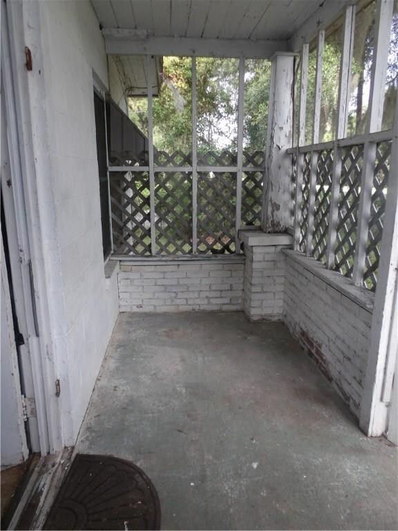 Front Porch - Right