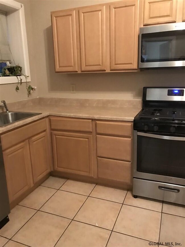 342 Clinton Ave, Albany, NY 12206 - photo 6
