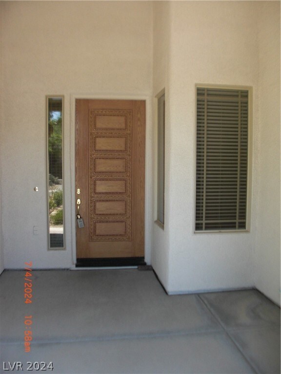 Covered front entry