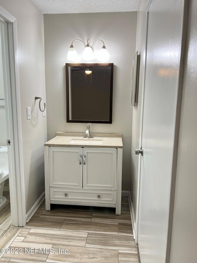 5404 101st St unit 4, Jacksonville, FL 32210 - photo 5