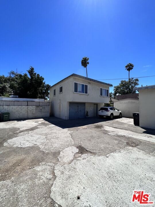 4068 W Century Blvd, Inglewood, CA 90304 - photo 2