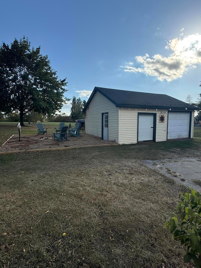 2046 US Highway 12, Galien, MI 49113 - photo 3