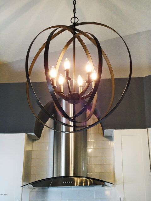 Kitchen Cooktop Hood & Lighting