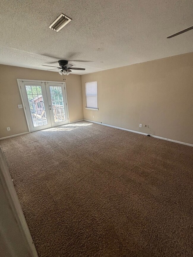 908 Wimbledon Dr, Dothan, AL 36305 - photo 2