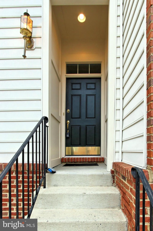 42682 Sandman Terrace, Chantilly, VA 20152 - photo 2