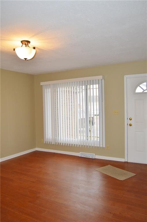 6024 Evelyn Ave, Franklin, IN 46131 - photo 4