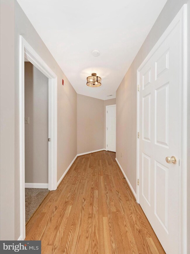 2506 Coach House Way unit 2B, Frederick, MD 21702 - photo 4