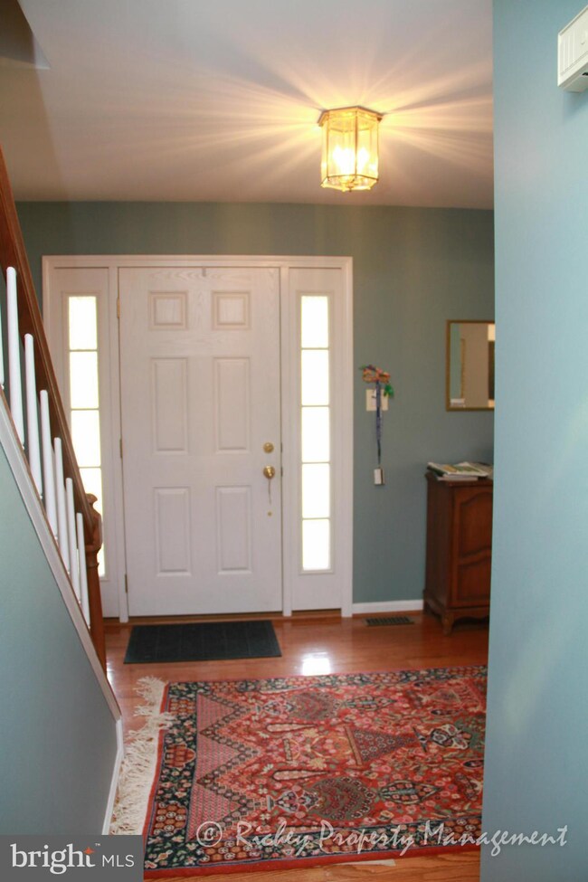 3606 Elderberry Place, Fairfax, VA 22033 - photo 2