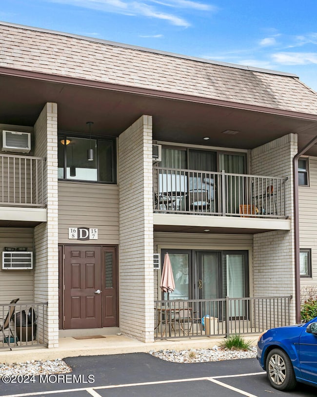 329 Shore Dr D15 Highlands NJ-large-003-