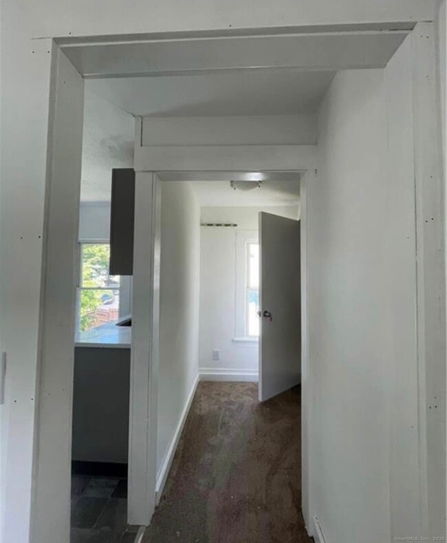 32 Neumann St unit 2, Naugatuck, CT 06770 - photo 3