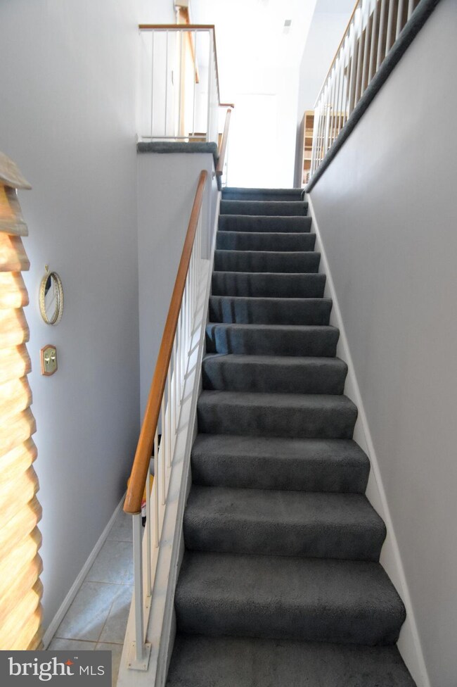 7558 Emerald Dr unit 29, Manassas, VA 20109 - photo 4