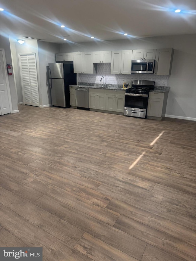 609 Brunswick Ave unit B1, Trenton, NJ 08638 - photo 3