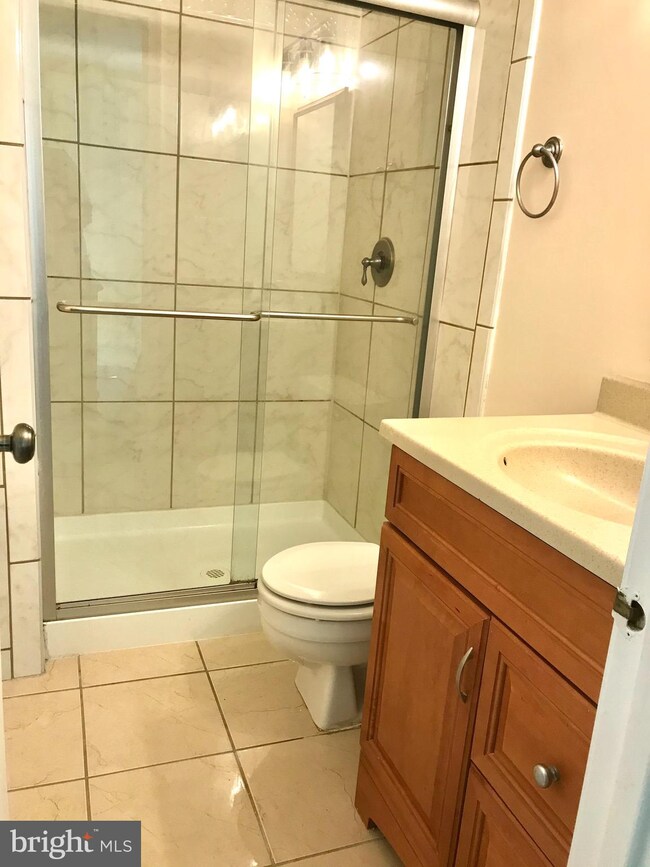 5933 First Landing Way unit 98, Burke, VA 22015 - photo 7