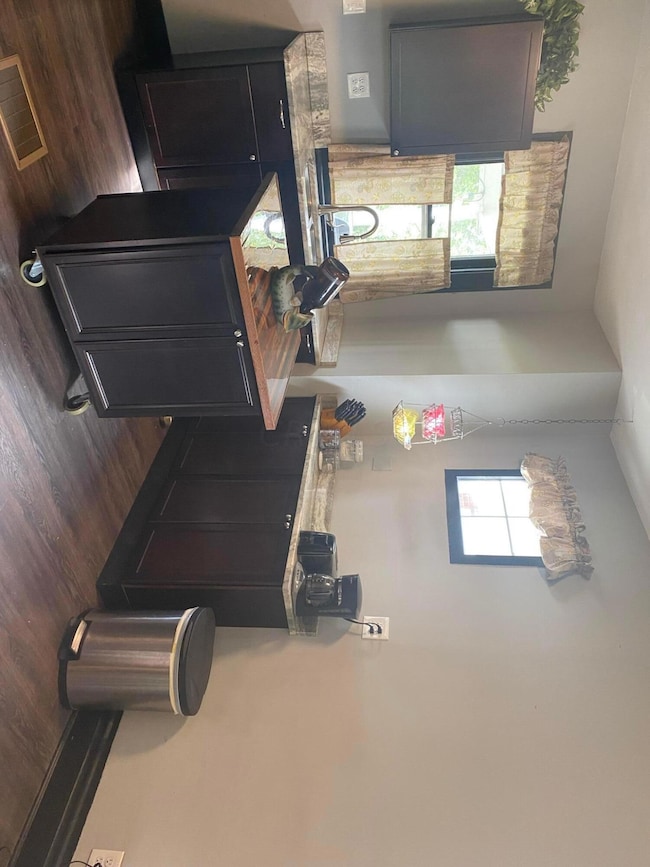 278 N Warren Ave, Columbus, OH 43204 - photo 6