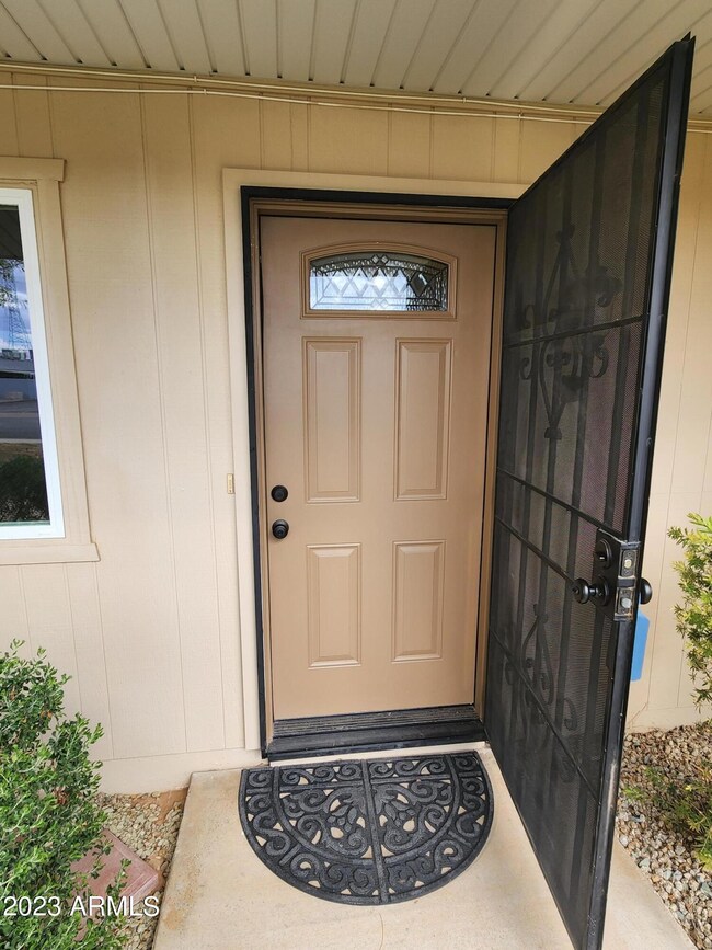 14005 N Newcastle Dr, Sun City, AZ 85351 - photo 5