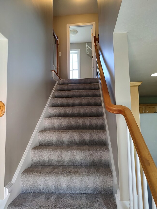 3 Chablis Terrace, Concord, NH 03303 - photo 2