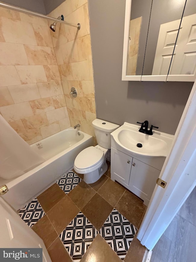 917 S 8th St, Camden, NJ 08103 - photo 6