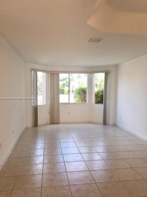7209 NW 113th Ct, Doral, FL 33178 - photo 4