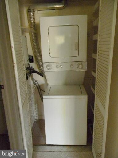 6151 Edsall Rd unit 6151 B, Alexandria, VA 22304 - photo 3