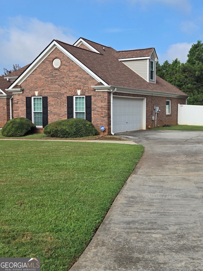 201 Thorn Berry Way, Conyers, GA 30094 - photo 6