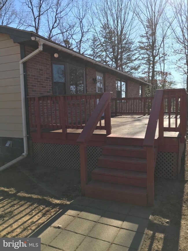 22544 Chancellors Run Rd, Great Mills, MD 20634 - photo 2