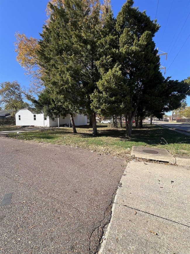 2 Mcarthur St, West Memphis, AR 72301 - photo 2