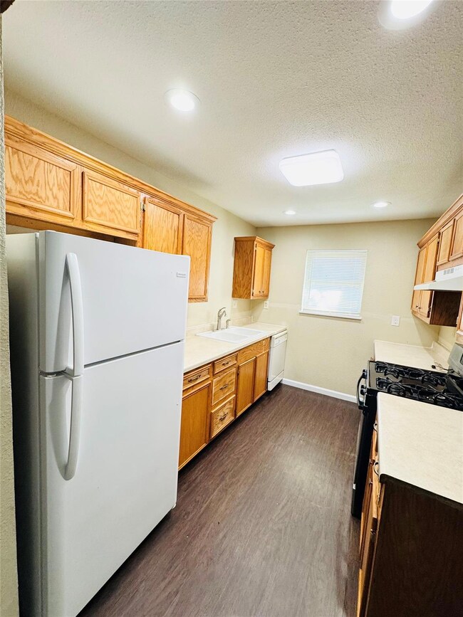 2217 Narobi Place, Mesquite, TX 75149 - photo 3