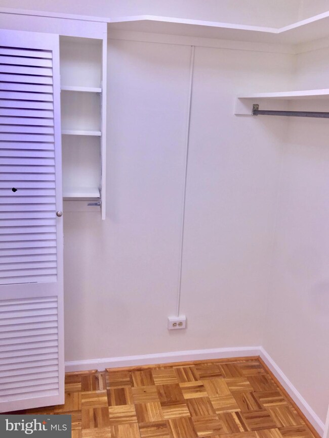 Dupont East Condominium unit 202, Washington, DC 20036 - photo 7